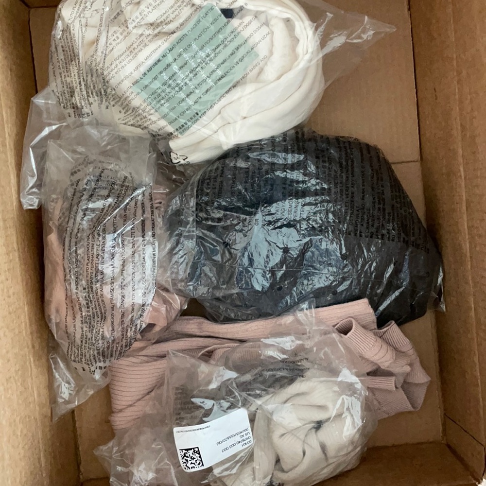 H&M ITEMS SWEATS PJS